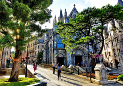 Combo Bà Nà Hill Đà Nẵng 3N2Đ Mercure French Village Bana Hills + VMB Khứ Hồi